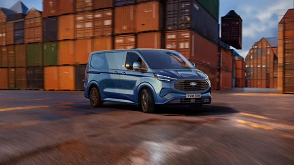 Ford Pro şi UniCredit Leasing lansează o ofertă pentru companii: programul RABLA şi dobândă fixă 0% la leasing financiar.