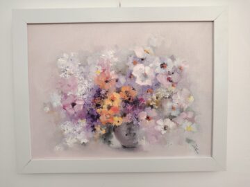 Emoție și culoare: feminitatea celebrată prin artă la Colegiul „Spiru Haret”