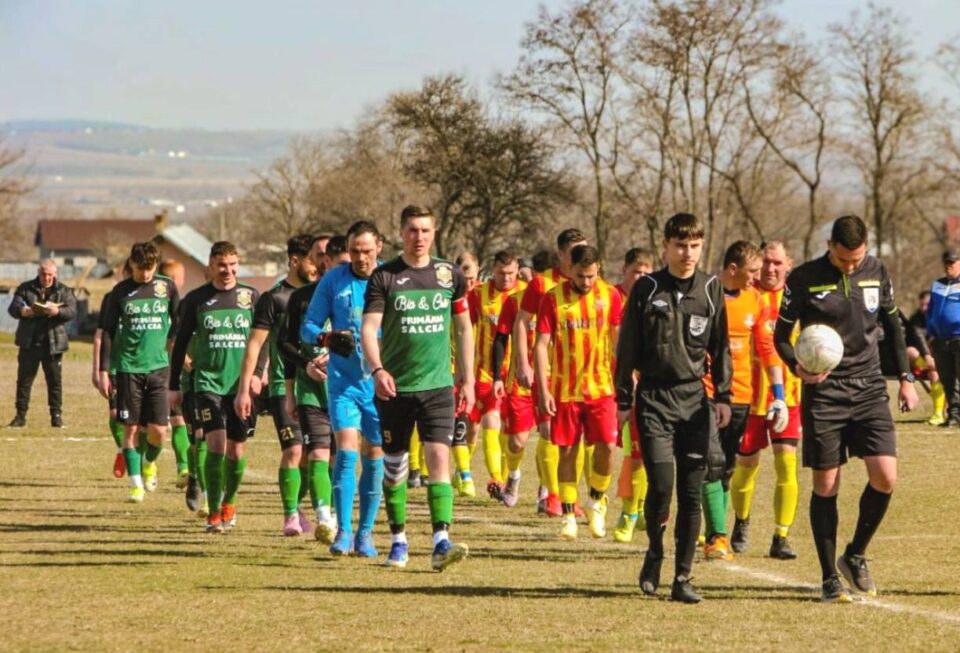 Unirea Salcea s-a impus în deplasarea de la Siminicea. Foto Adrian Pop Unirea Salcea s-a impus în deplasarea de la Siminicea. Foto Adrian Pop