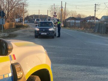 Polițiștii au găsit zece călători care circulau cu trenul fără a avea bilete