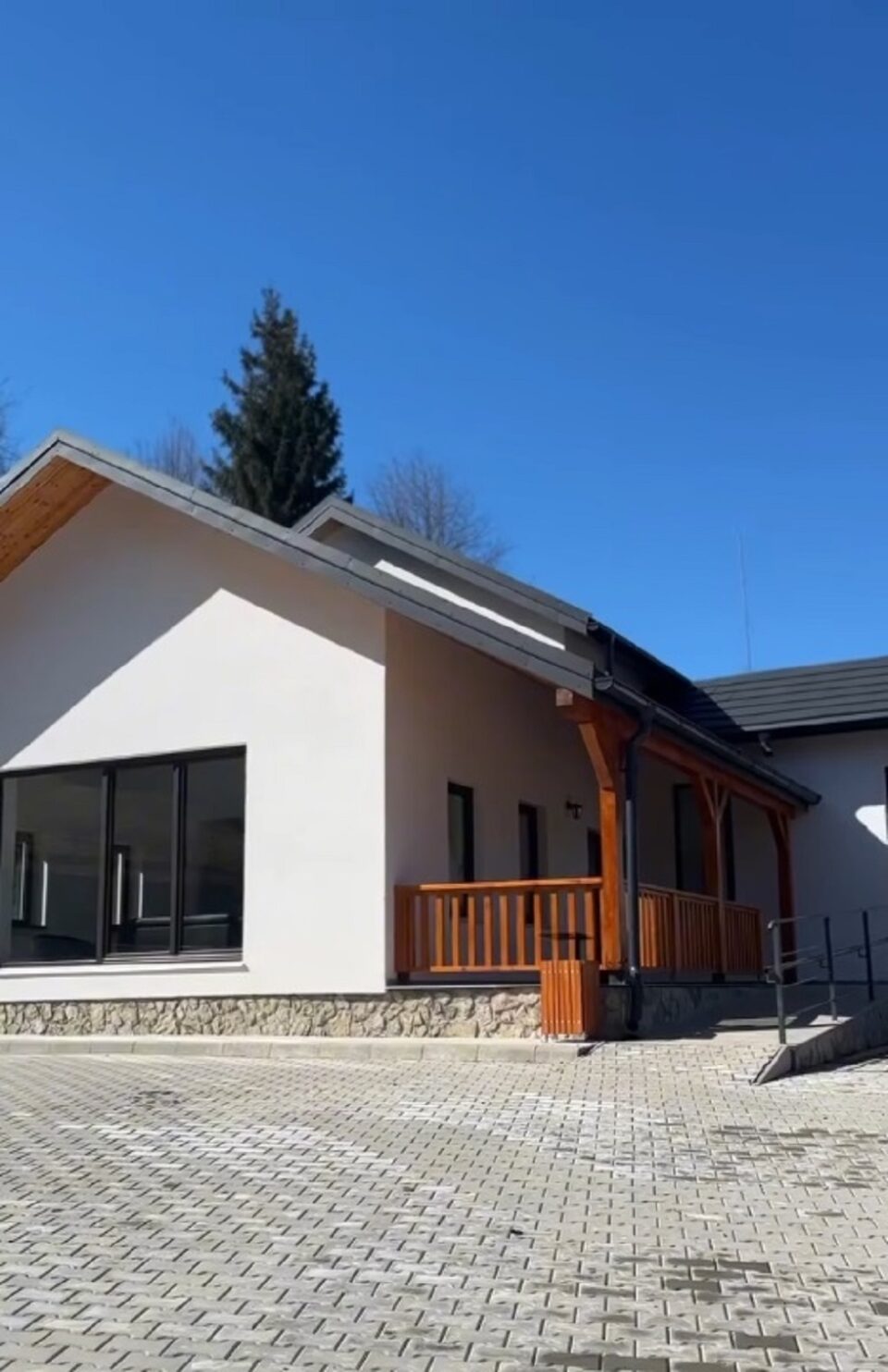 Primăria Câmpulung Moldovenesc a finalizat amenajarea unui nou centru de zi pentru persoanele vârstnice