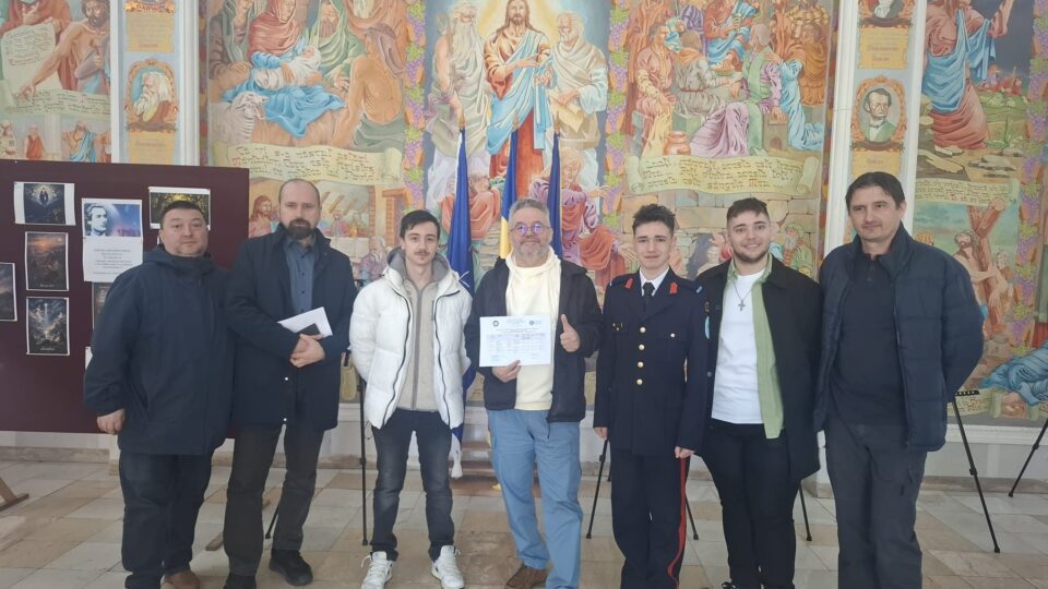 Elevul Sebastiano-Stelian Acatrinei, de la Colegiul „Vasile Lovinescu” din Fălticeni, câștigător al Concursului Național „Istorie și societate în dimensiune virtuală”