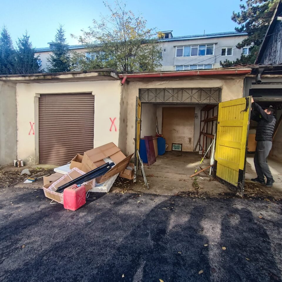 Mai multe garaje de pe Mărășești urmează să fie demolate după ce instanțele au anulat sistarea acțiunilor de desființare
