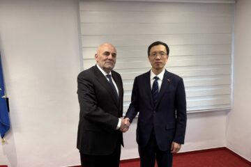 Vizită a ambasadorului Chinei în România la Primăria Suceava