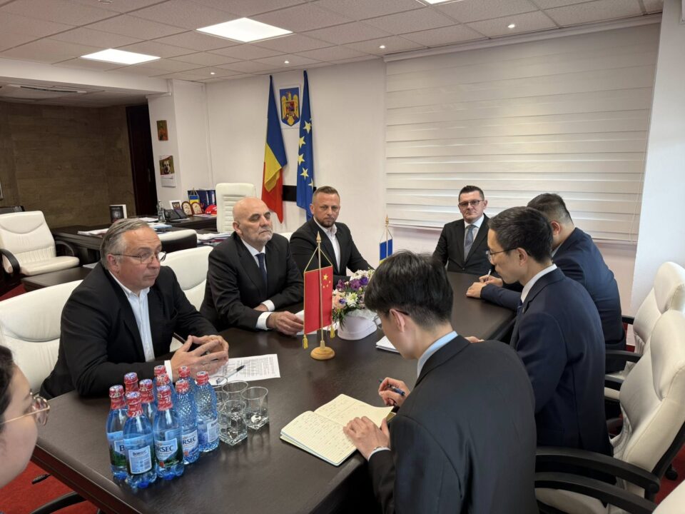 Vizită a ambasadorului Chinei în România la Primăria Suceava