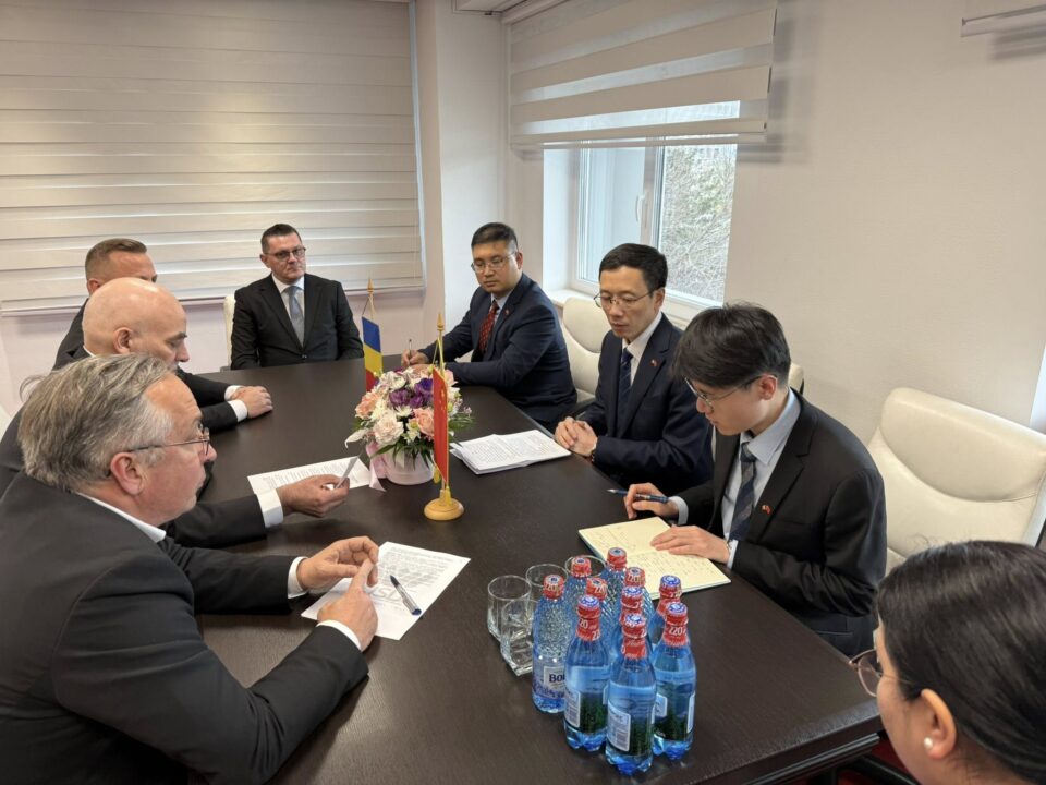 Vizită a ambasadorului Chinei în România la Primăria Suceava