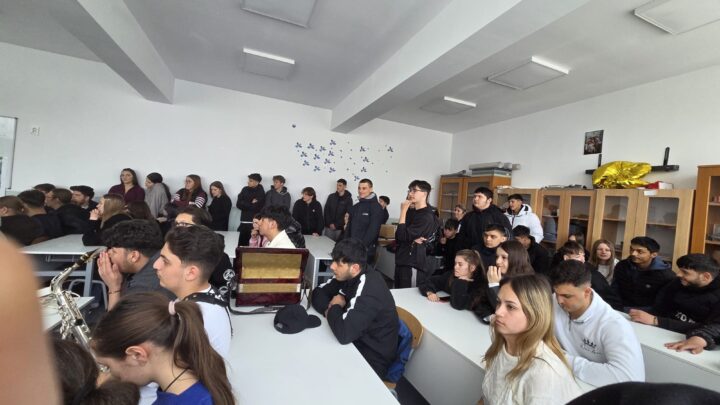 „Tous ensemble pour fêter la francophonie” pentru elevii Liceului Tehnologic “Oltea Doamna” Dolhasca