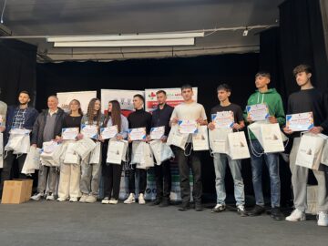 Primarul Cătălin Coman i-a premiat pe cei mai buni sportivi din municipiu și antrenorii acestora