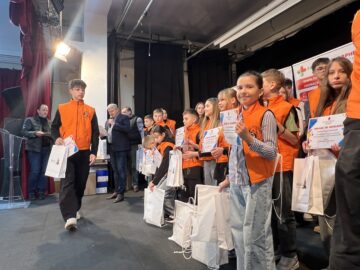 Primarul Cătălin Coman i-a premiat pe cei mai buni sportivi din municipiu și antrenorii acestora