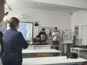 „Tous ensemble pour fêter la francophonie” pentru elevii Liceului Tehnologic “Oltea Doamna” Dolhasca