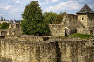 Cetatea de Scaun a Sucevei se redeschide pentru vizitatori pe 1 aprilie