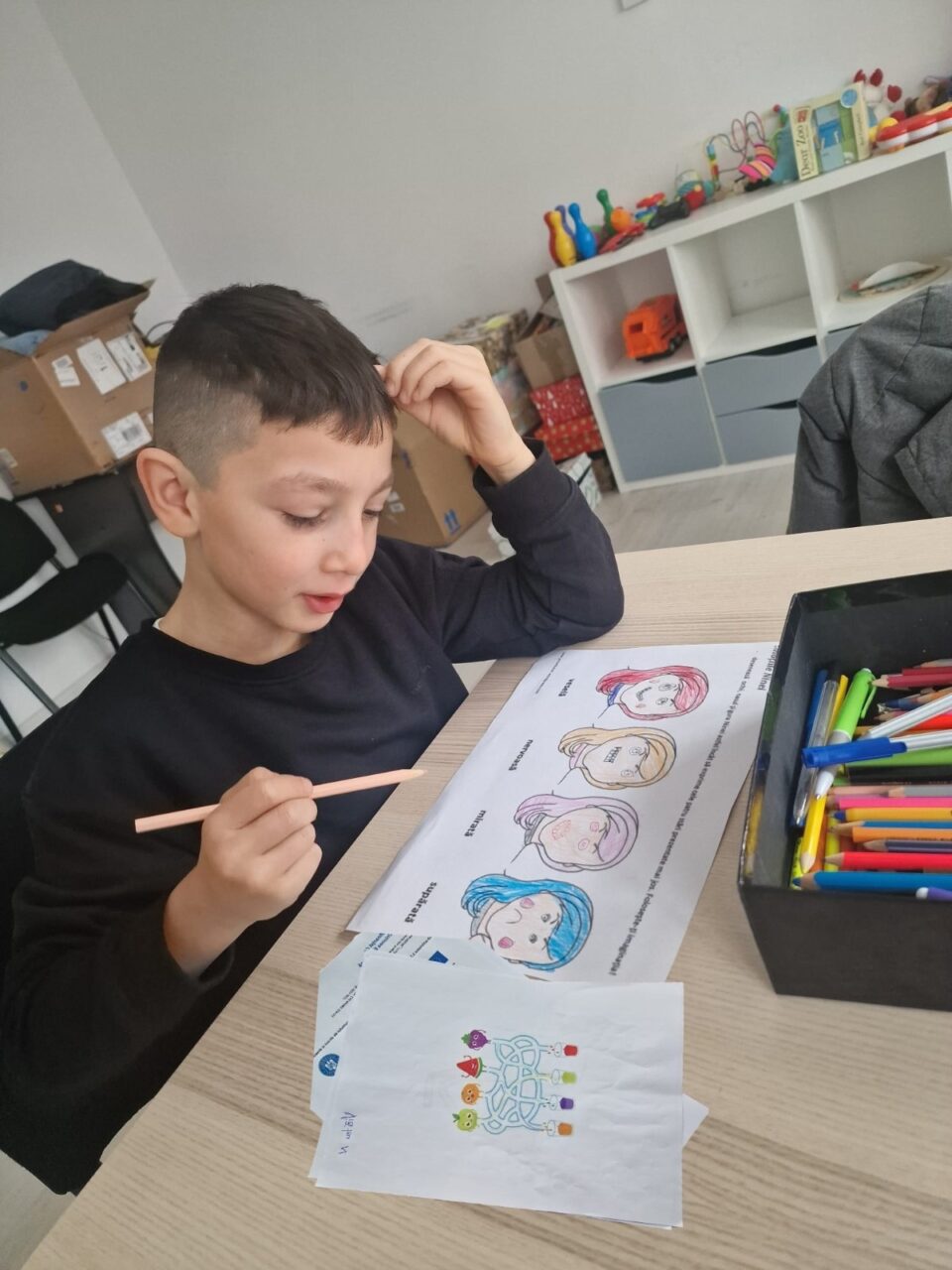 „Servicii comunitare pentru familii unite”, proiect de care beneficiază copii din Suceava, Fălticeni, Baia, Valea Moldovei și Dolhești