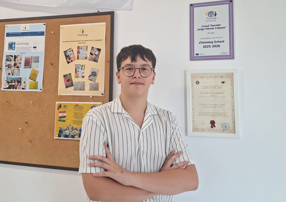 Dublă performanță remarcabilă pentru elevul Denis Eusebiu Bujorean de la Liceului Teoretic „Iorgu Vârnav Liteanu” din Liteni