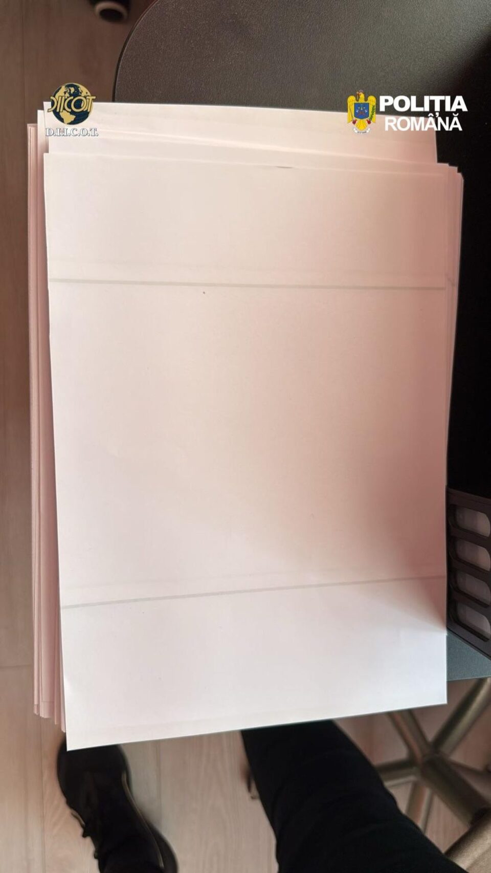 Fabrică de bani în județul Suceava. 1,2 milioane de euro falși, ridicați de procurorii de la DIICOT