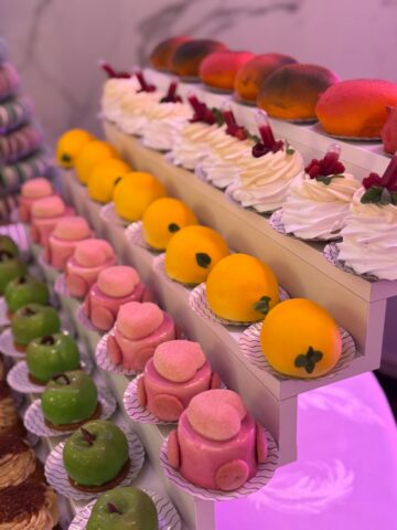 Esther Cakes: deserturi rafinate pentru cele mai importante evenimente