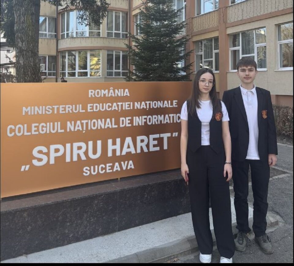 Colegiul „Spiru Haret” bifează o premieră la Olimpiada de Franceză. Doi elevi calificați la națională