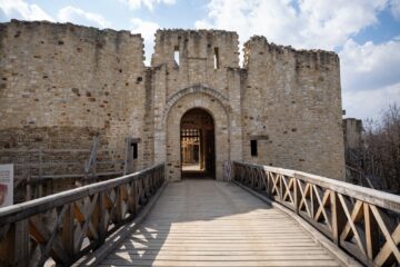 Gheorghe Șoldan după ce verificat lucrările de restaurare de la Cetatea de Scaun a Sucevei: „Am intervenit la timp și am salvat cetatea”