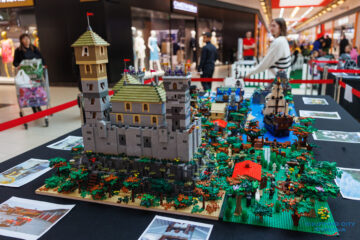 Ateliere și expoziție de construcții LEGO, la Shopping City Suceava