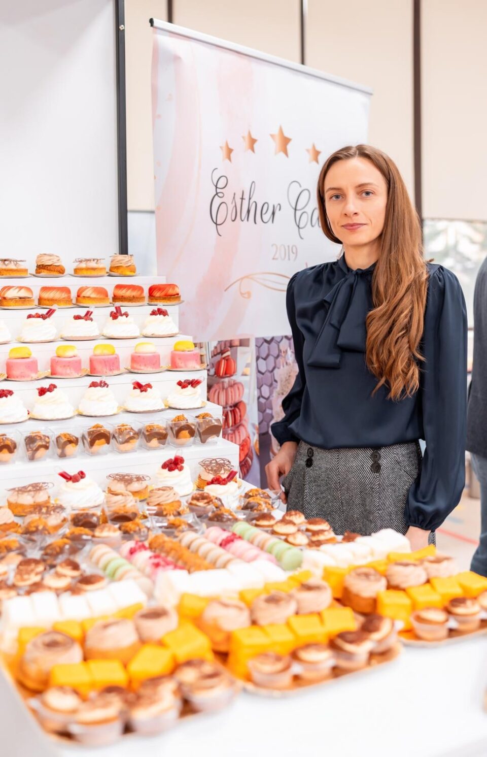 Esther Cakes: deserturi rafinate pentru cele mai importante evenimente