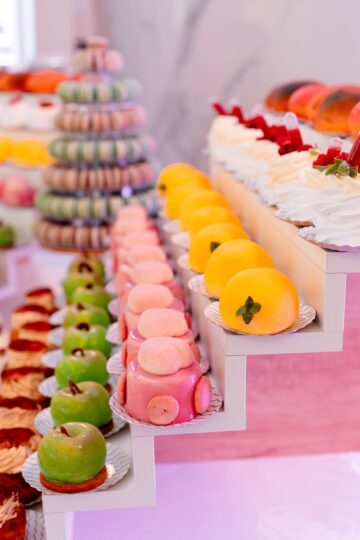 Esther Cakes: deserturi rafinate pentru cele mai importante evenimente