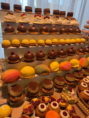 Esther Cakes: deserturi rafinate pentru cele mai importante evenimente