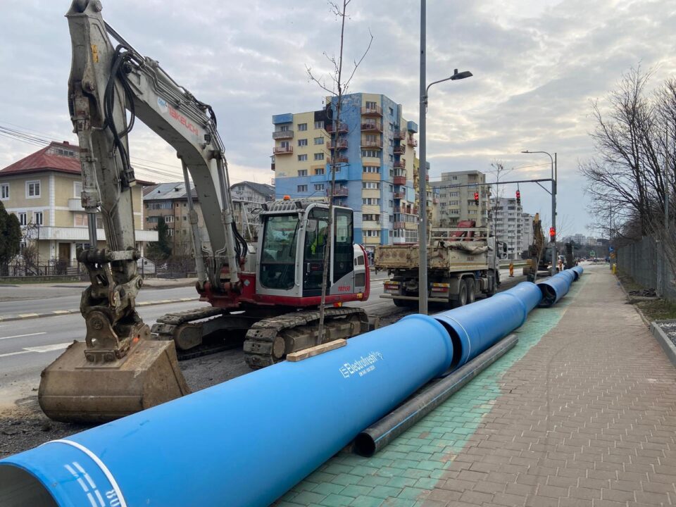 Primăria Suceava, despre lucrările de la bulevardul principal: ”Punem presiune pe constructor”