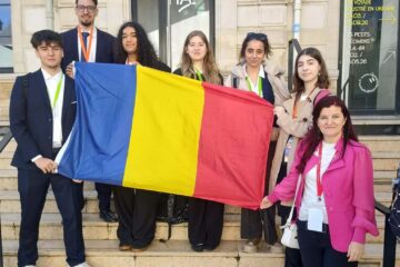Șase elevi din cadrul Alianţei Franceze din Suceava participă la un concurs de dezbateri în Franța