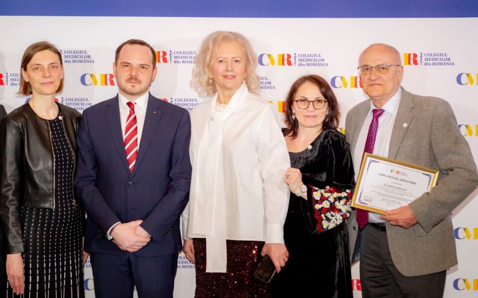 Medici suceveni distinși în cadrul Galei Colegiului Medicilor din România – „Medic pentru România, România medicală contează!” - foto Sănătatea Press Group