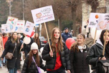 Părintele Vasile Ioana, propunere inedită pentru stimularea natalității în județ