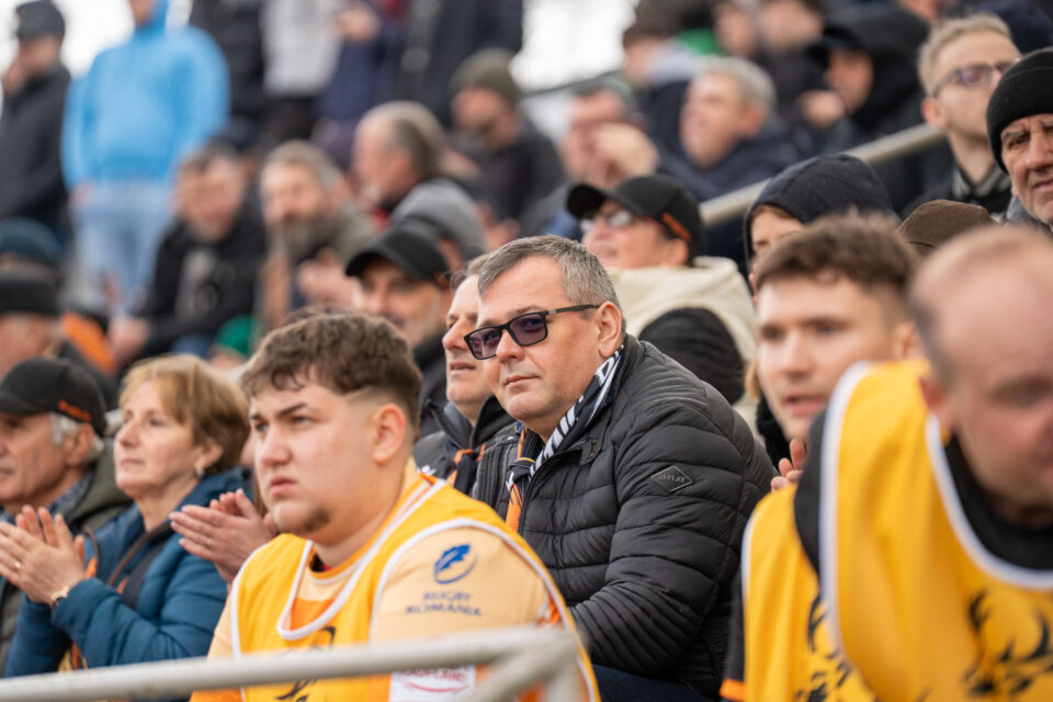 Humorenii au debutat în Liga Națională în fața unei tribune pline și a unui adversar redutabil