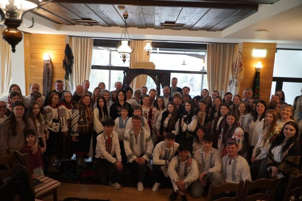 Concursul Național de Voluntariat „Sufletul pridvorului – speranță și faptă bună” Concursul Național de Voluntariat „Sufletul pridvorului – speranță și faptă bună”