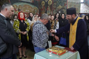 Concursul Național de Voluntariat „Sufletul pridvorului – speranță și faptă bună”