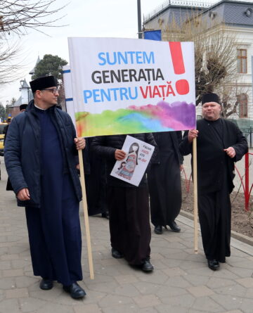 Marșul pentru viață la Fălticeni – mărturie a credinței și responsabilității comunitare