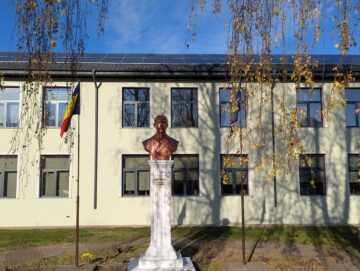 Specializări cerute pe piața muncii, la Liceul „Ion Nistor” Vicovu de Sus. Coafor stilist și comerț, printre noutăți