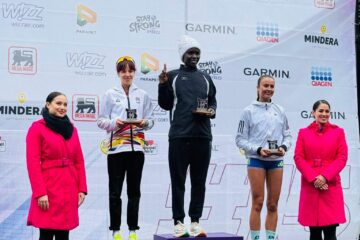 Mădălina Elena Sîrbu a urcat pe podium la Wizz Air Marathon Cluj-Napoca Mădălina Elena Sîrbu a urcat pe podium la Wizz Air Marathon Cluj-Napoca