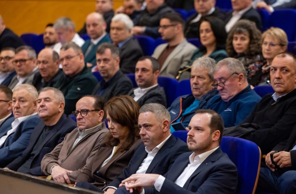 Șoldan, după întâlnirea pe Moldova a PSD, în prezența lui Sorin Grindeanu: „Este clar că direcția actualului Guvern este greșită și trebuie făcută o schimbare”