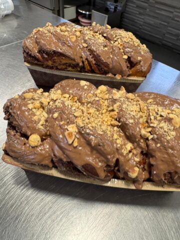 Comandă bunătăți pentru Paște de la Esther Cakes: babka, cozonac, pască și deserturi savuroase