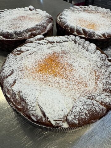 Comandă bunătăți pentru Paște de la Esther Cakes: babka, cozonac, pască și deserturi savuroase