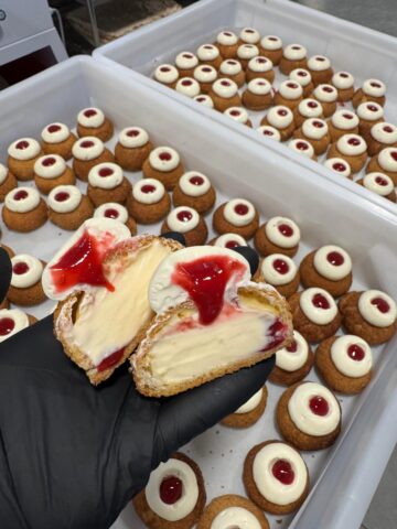 Comandă bunătăți pentru Paște de la Esther Cakes: babka, cozonac, pască și deserturi savuroase