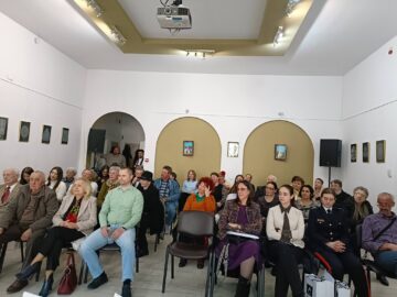 Laureații celei de-a XVII-a ediții a Festivalului Județean de Poezie „Nichita în luna lui marte”, desfășurat la Vatra Dornei