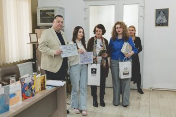 Laureații celei de-a XVII-a ediții a Festivalului Județean de Poezie „Nichita în luna lui marte”, desfășurat la Vatra Dornei