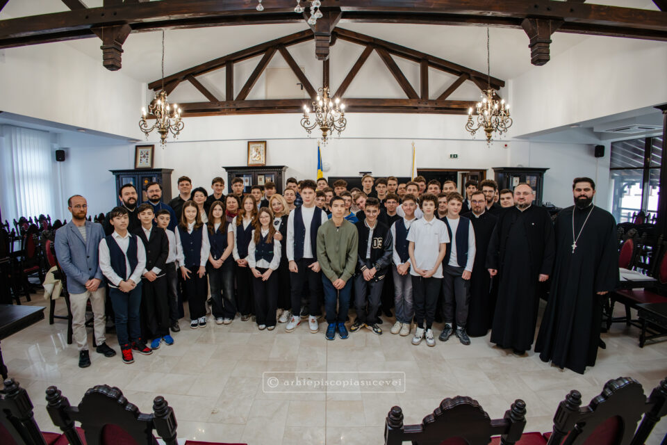 Activități educaționale și artistice la Liceul Teologic Ortodox din Suceava în cadrul campaniei de prevenire a traficului de persoane