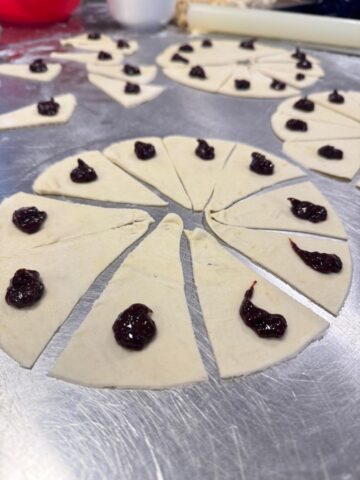 Comandă bunătăți pentru Paște de la Esther Cakes: babka, cozonac, pască și deserturi savuroase