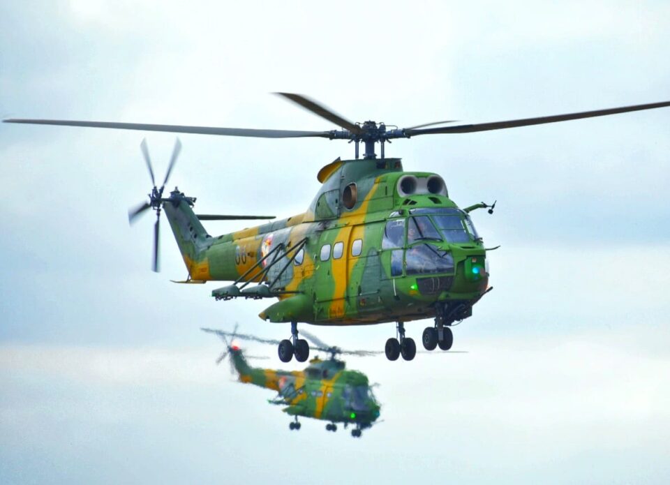 Avioane și elicoptere de luptă vor survola Suceava și Fălticeni într-o campanie de promovare a Forțelor Aeriene Române