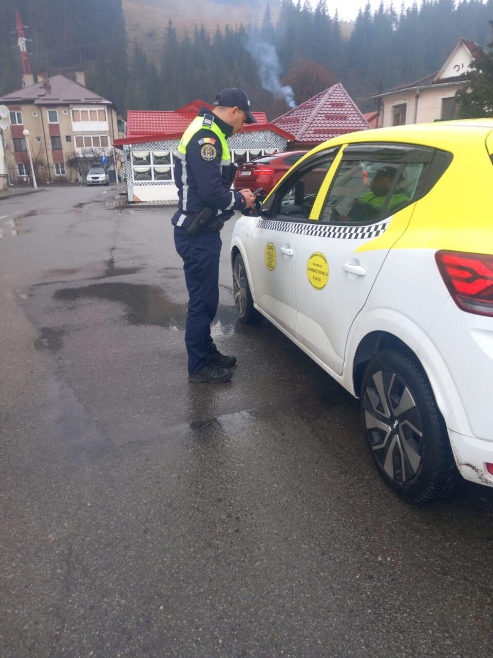 Cele mai multe accidente cu mașini lovite de tren, pe zona Rădăuți, în ciuda vitezei reduse și a trenurilor puține