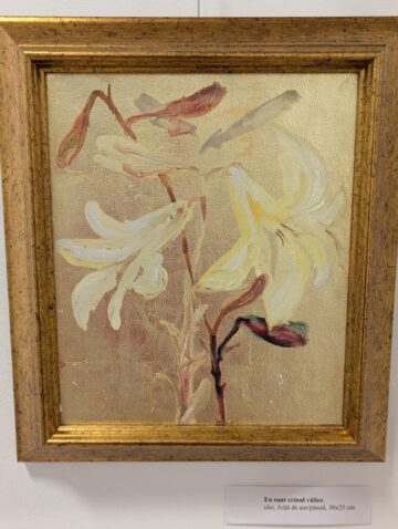 Puritatea crinului din lucrările semnate de artista Doina Mihăilescu trebuie să ne îndemne la meditație