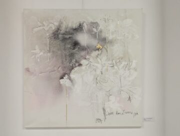 Puritatea crinului din lucrările semnate de artista Doina Mihăilescu trebuie să ne îndemne la meditație