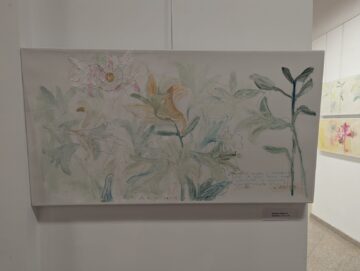 Puritatea crinului din lucrările semnate de artista Doina Mihăilescu trebuie să ne îndemne la meditație