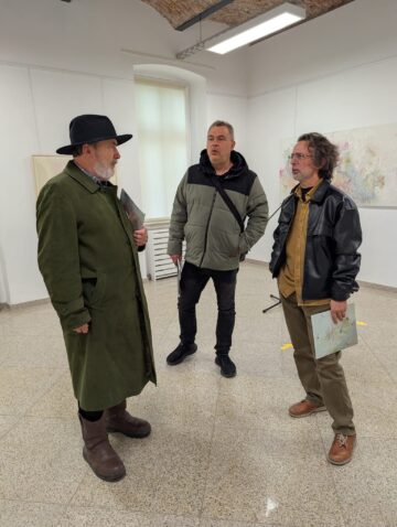 Puritatea crinului din lucrările semnate de artista Doina Mihăilescu trebuie să ne îndemne la meditație