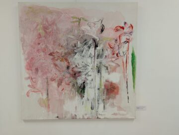 Puritatea crinului din lucrările semnate de artista Doina Mihăilescu trebuie să ne îndemne la meditație